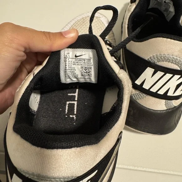 Nike Metcon Free - Picture 3 of 3